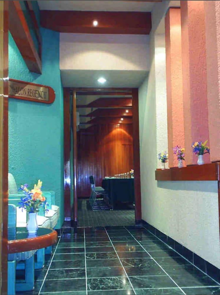 เซโกเบีย รีเจนซี Hotel เม็กซิโกซิตี้ ภายนอก รูปภาพ